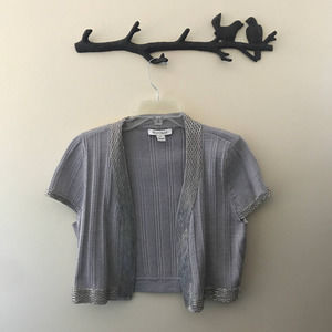 White House Black Market Size L Short Cardigan‎